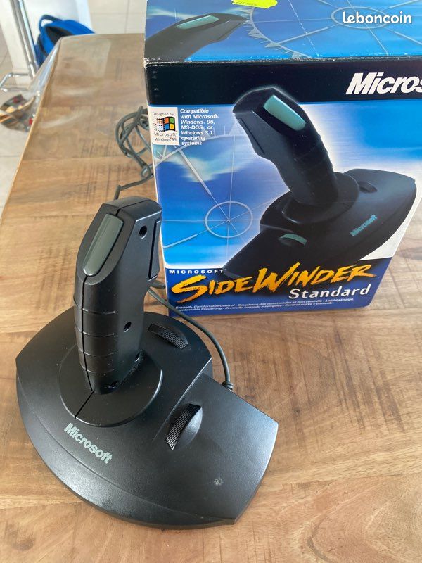 Manette De Jeu Microsoft Side Winder Pour PC - Version Windows 95, Complète En Boîte, Occasion