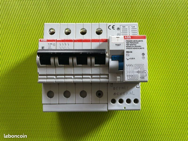 Disjoncteur + différentiel 4P - S244 c32 400v - ABB DDA64 (image 1)