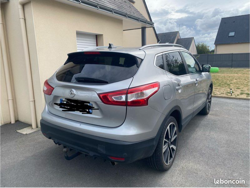 Nissan qashqai (image 2)