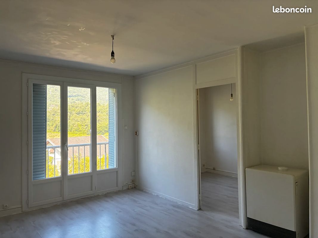 Appartement 3 pièces 51 m² · à Vizille · 51 m² · 653 €