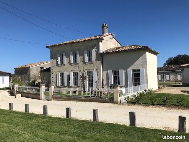 Maison 5 pièces 90 m² · à La Lande-de-Fronsac · 90 m² · 1 280 €/mois