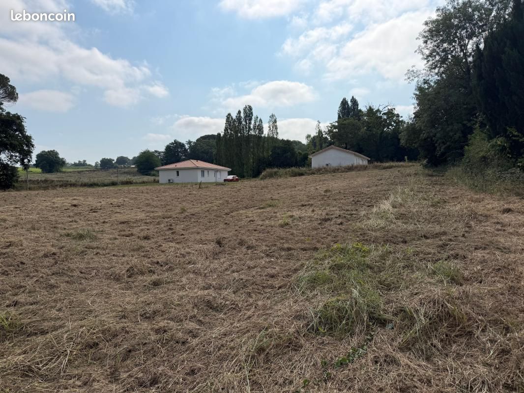 Terrain 819 m² Audignon · 24 112 €