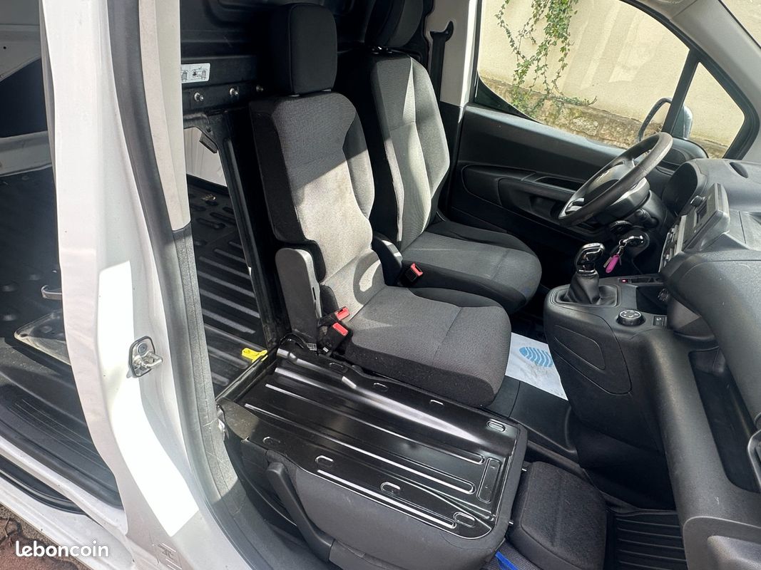 CITROEN BERLINGO Van M 1000kg 1.6 BlueHDi 100 ch 3 places (image 15)