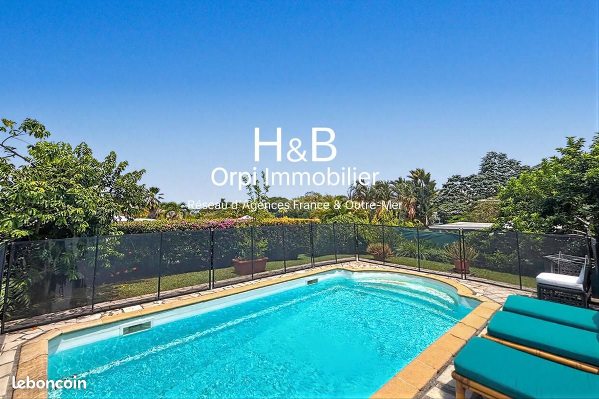 Maison 5 pièces 122 m² · à Le Lamentin · 122 m² · 490 000 €