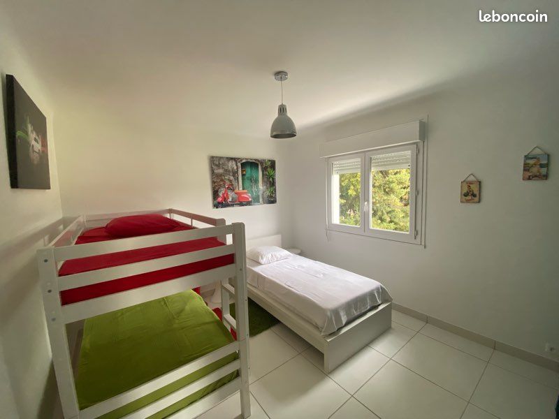 DISPO dernier we Août, grande villa av piscine (image 14)