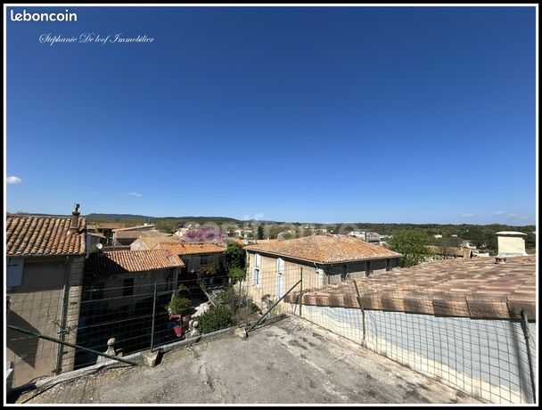 https://img.leboncoin.fr/api/v1/lbcpb1/images/20/d4/2b/20d42b34146fc402ee57b73e2afd2332001d38e7.jpg?rule=ad-image