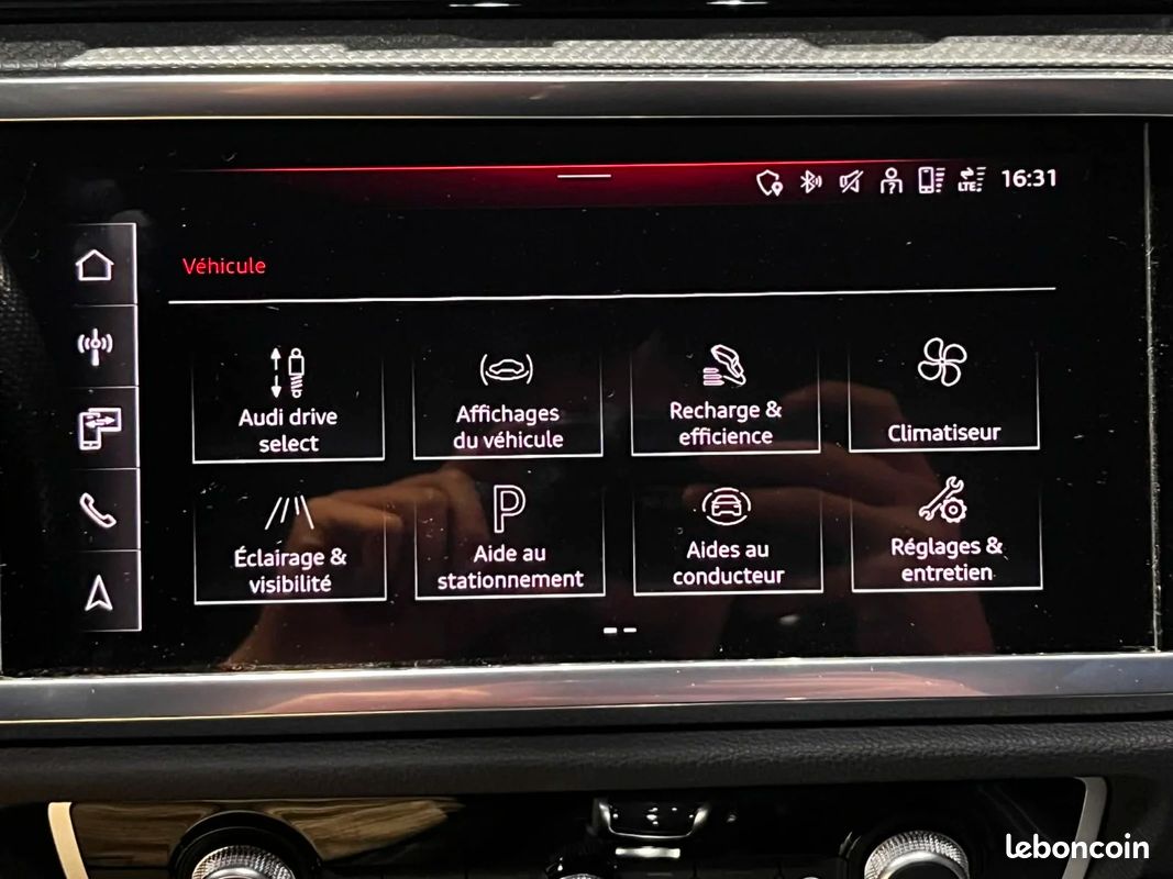 AUDI Q3 Q3 45 TFSIe 245 ch S tronic S line / ENTRETIEN AUDI / 1ER MAIN (image 34)