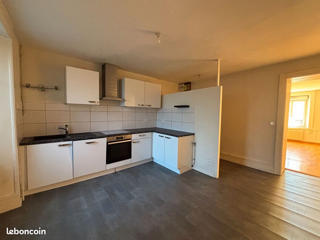 Appartement 5 pièces 117 m² · à Morteau · 117 m² · 1 375 €/mois