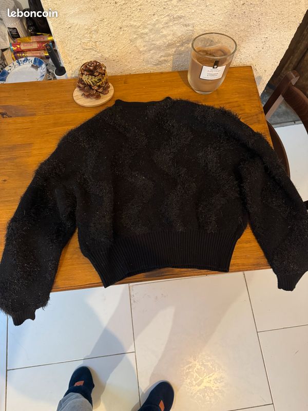 Top Desigual Noir Pailleté Et Brodé - Taille S (34/36) - En Coton Stretch, Parfait Sous Un Pull