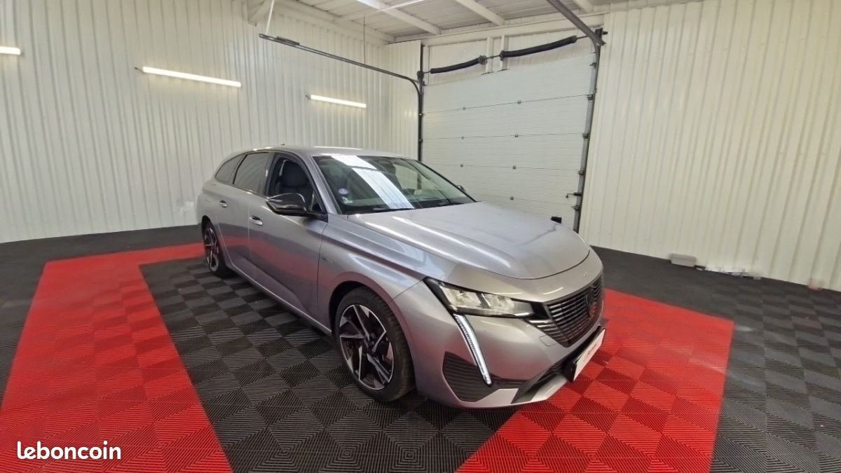Peugeot 308 SW PHEV 180 E-EAT8 ALLURE PACK (image 3)