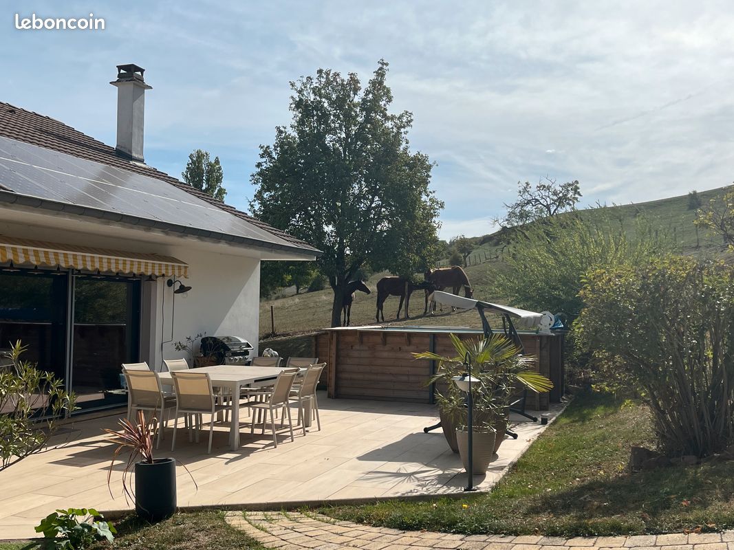 Maison 5 pièces 145 m² · à Pont-Saint-Vincent · 145 m² · 359 000 €