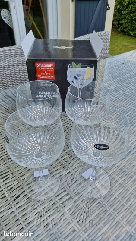 Lot De 4 Verres à Vin Drôles Et Créatifs – Transparents, Effet Sexy Fun Pour Soirées, Anniversaires Ou Saint-Valentin