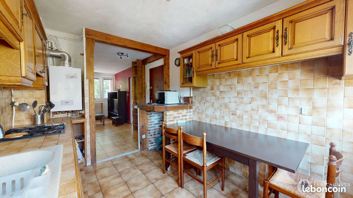 Appartement 5 pièces 73 m² · à Saint-Martin-d'Hères · 73 m² · 160 000 €