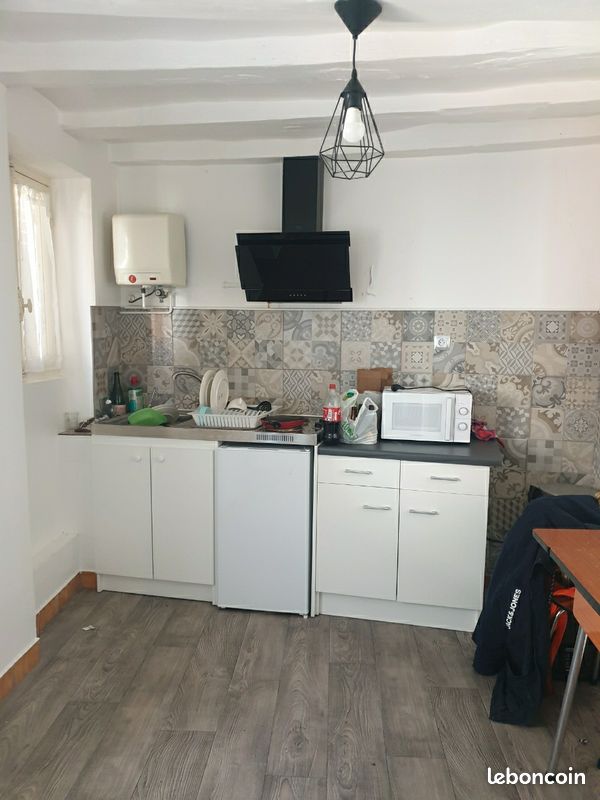 Appartement 1 pièce 20 m² · à Châtillon-Coligny · 20 m² · 300 €/mois