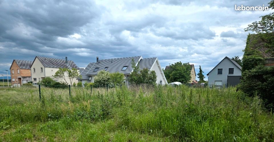 Terrain 647 m² Jebsheim · 129 400 €