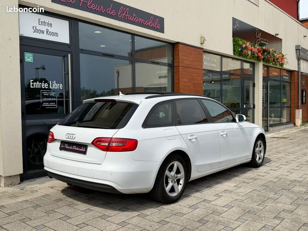 AUDI A4 AVANT 2.0 TDI 136 Ambiente - TOIT OUVRANT - RADAR AR (image 10)