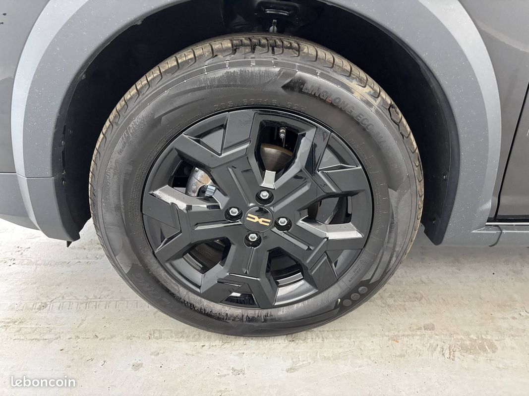 DACIA Sandero TCe 110 Stepway Extreme (image 19)