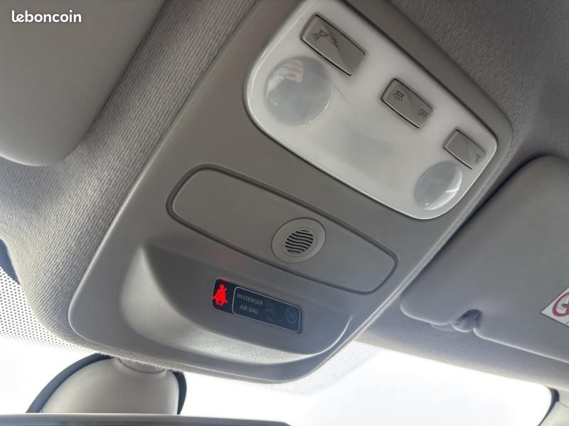 Renault Captur 1.5 dCi 90ch Stop&Start energy Intens eco² (image 23)
