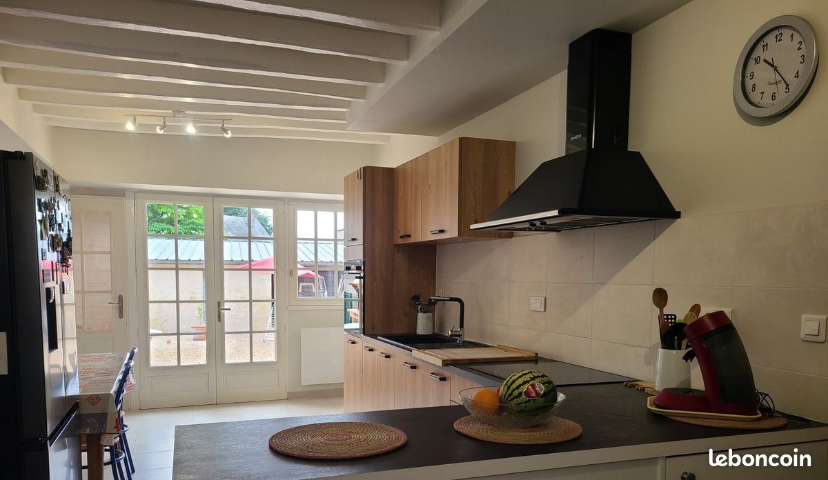 Maison 5 pièces 160 m² · à Vernoil-le-Fourrier · 160 m² · 195 000 €