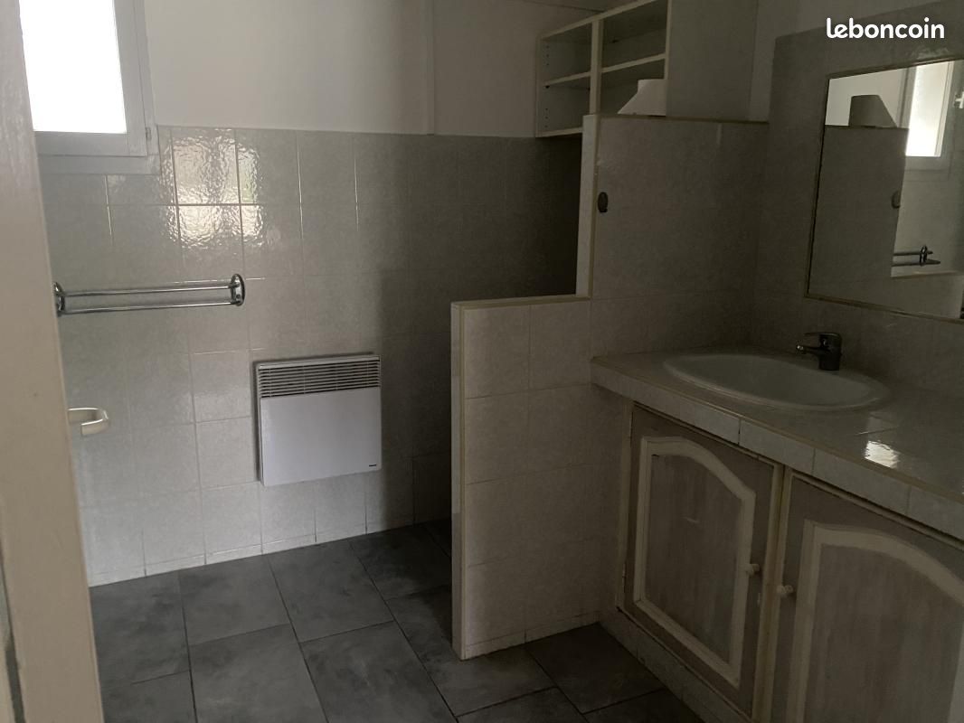Appartement 3 pièces 58 m² · à Pierrevert · 58 m² · 752 €