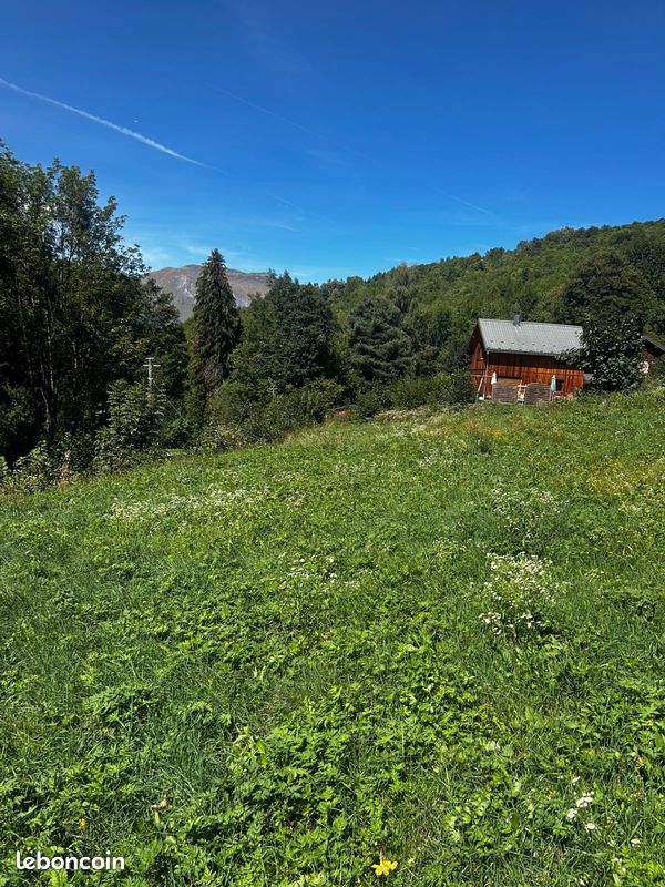 Terrain Albiez le Jeune 1640 m2 · à Albiez-le-Jeune · 78 000 €