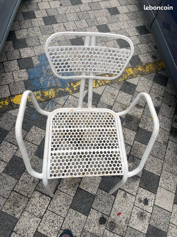 RENE MALAVAL fauteuils RADAR (image 1)