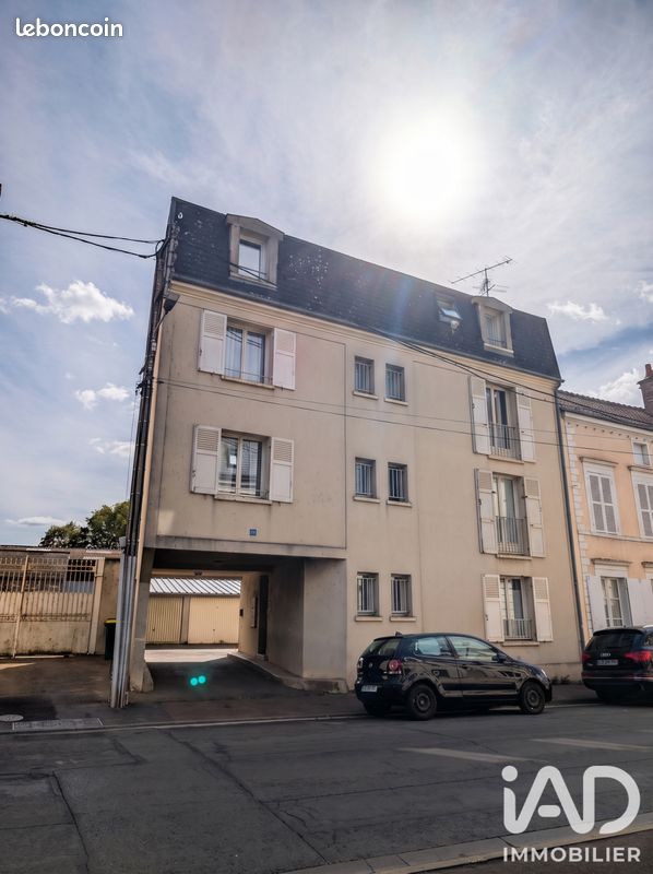 Appartement 4 pièces 79 m² · à Pithiviers · 79 m² · 99 000 €
