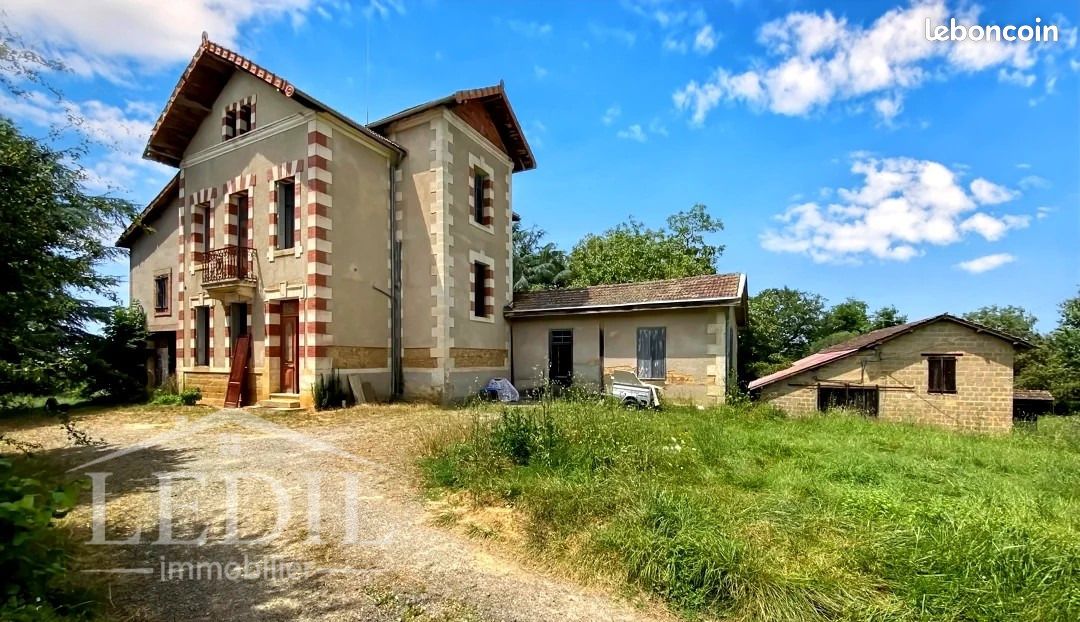 Maison 5 pièces 200 m² · à Nogaro · 200 m² · 237 500 €