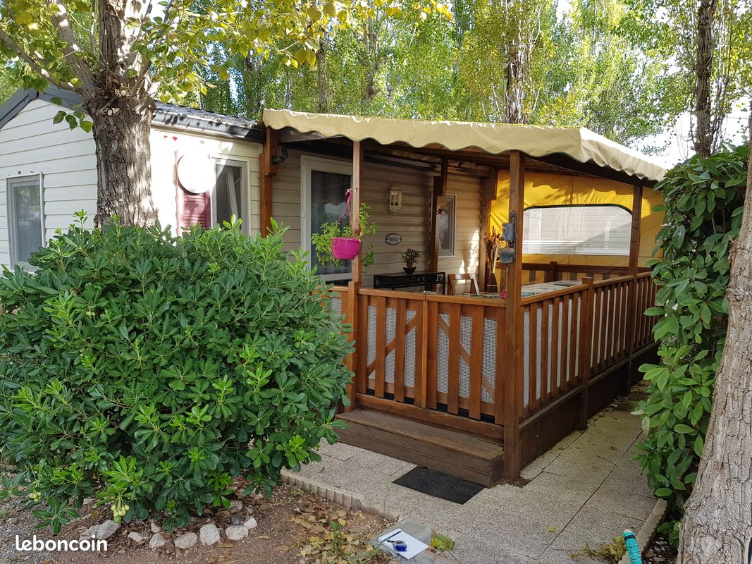 Local commercial 3 pièces 35 m² · à Agde · 35 m² · 12 000 €