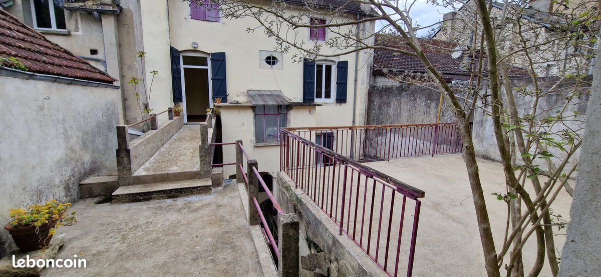 Immeuble 4 pièces 137 m² · à Souillac · 137 m² · 199 900 €