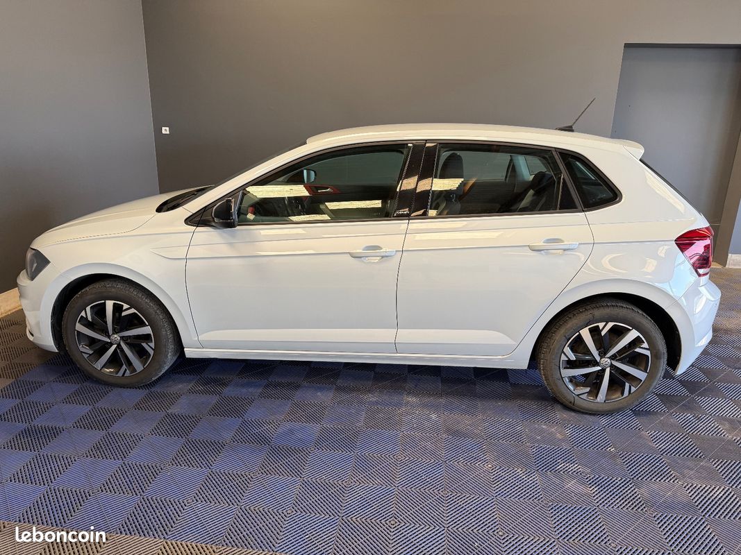 VOLKSWAGEN POLO 1.0 TSI 95 CH SS First Edition BEATS AUDIO (image 6)