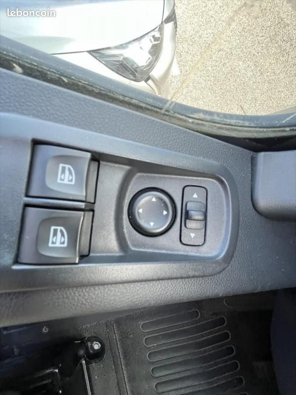 Renault Master 2.3 DCI 135 L2H3 F3500 GRAND CONFORT (image 28)