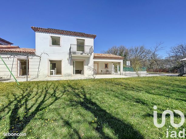 Villa 5 pièces 130 m²
