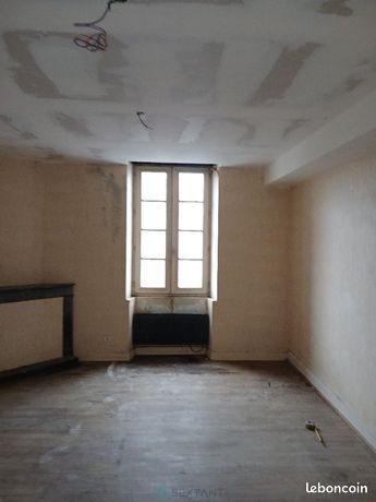 https://img.leboncoin.fr/api/v1/lbcpb1/images/20/e3/c0/20e3c02da4c2e6edb0e152e5c9e7689e13e2932f.jpg?rule=ad-image