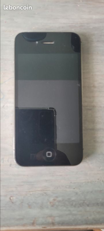 Iphone 4s (image 1)