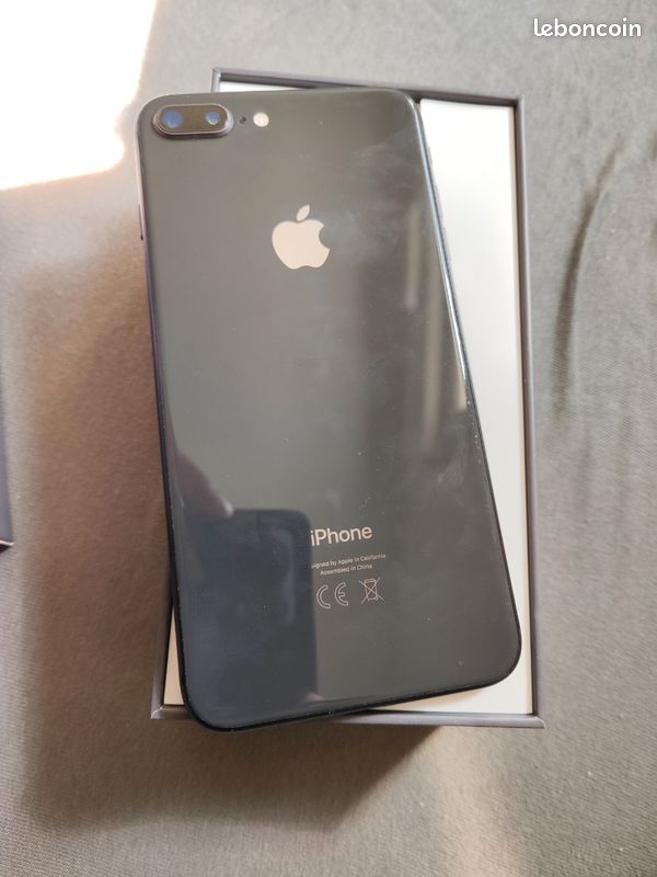 Iphone 8 plus tre bon état batterie neuf (image 3)