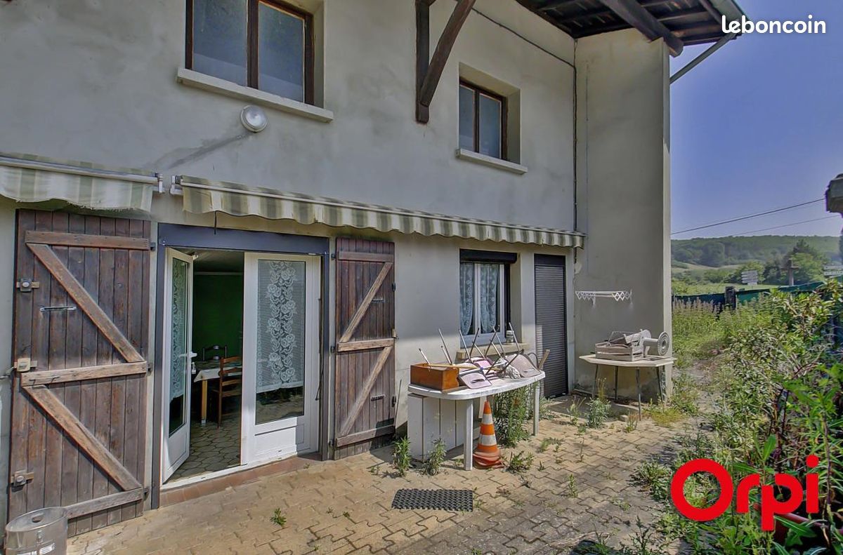 Maison 4 pièces 100 m² · à Bourgoin-Jallieu · 100 m² · 159 000 €