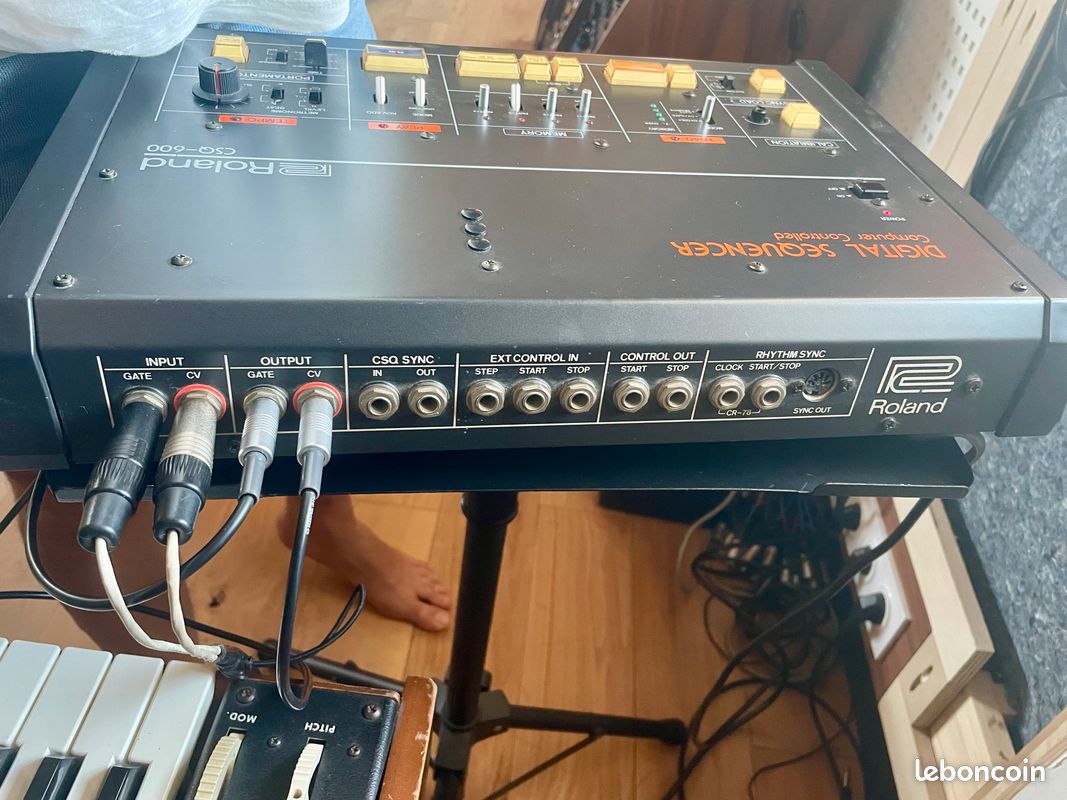Roland CSQ-600 (image 2)
