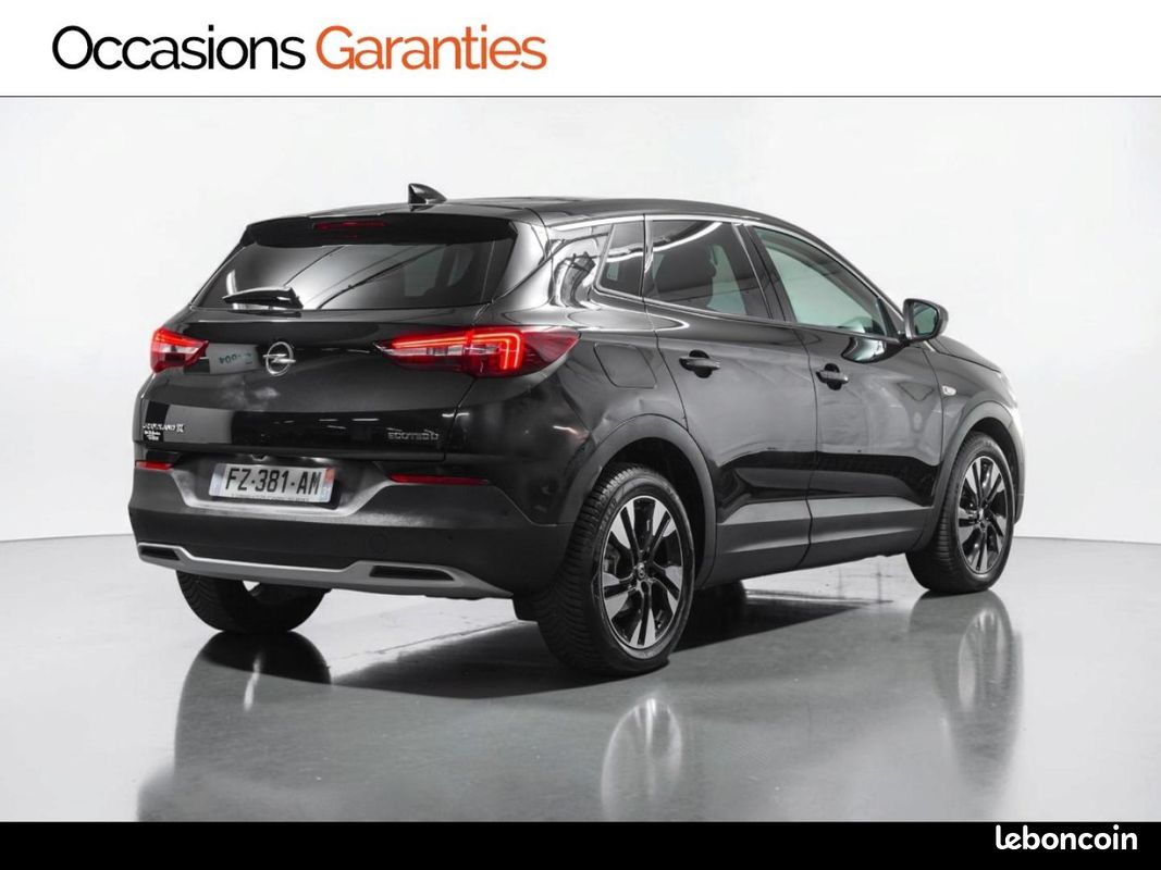 Opel Grandland X 1.5 D 130ch Ultimate - Voitures