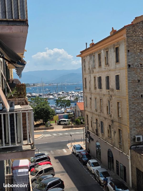 Appartement 3 pièces 64 m² · à Ajaccio · 64,3 m² · 210 000 €
