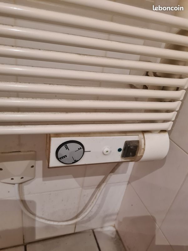 Sèche serviette électrique (image 2)