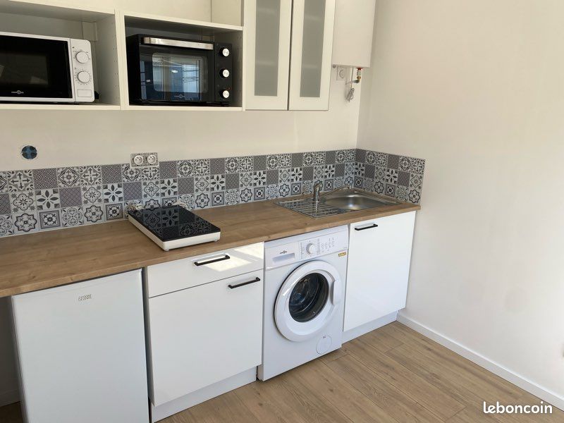 Appartement 1 pièce 20 m² · à Saint-Étienne · 20 m² · 390 €/mois