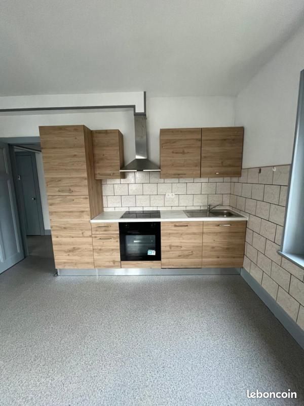 Appartement 4 pièces 93 m² · à Le Thillot · 93 m² · 650 €