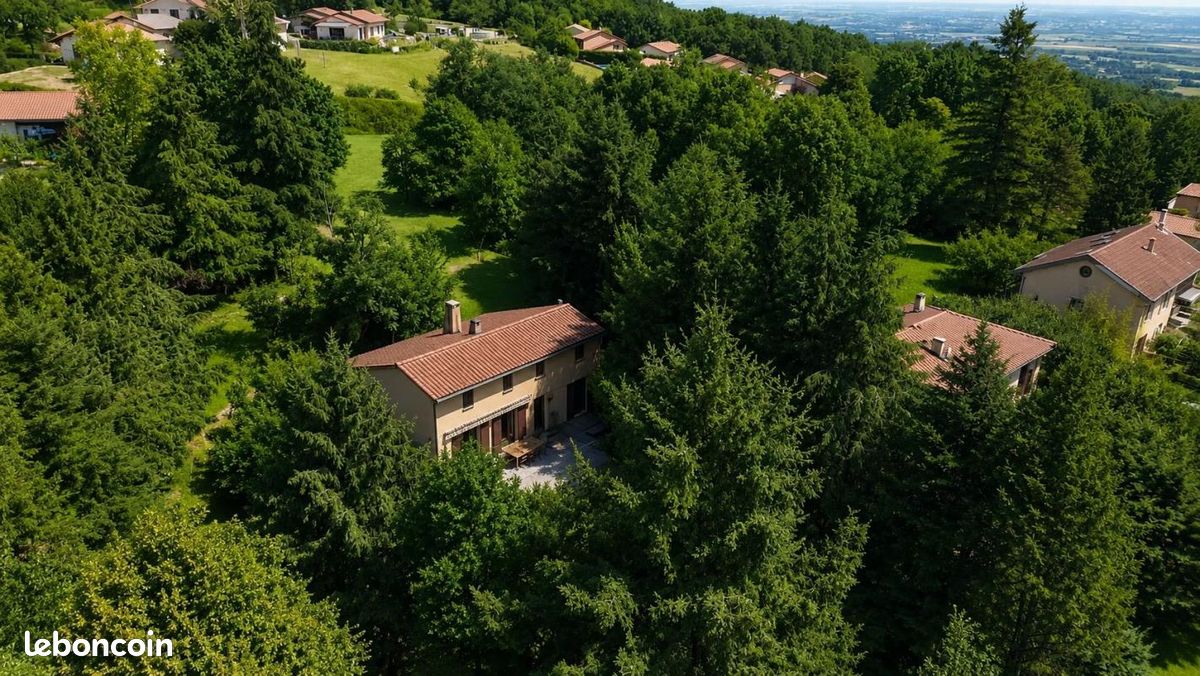 Maison 7 pièces 175 m² · à Charnay · 175 m² · 570 000 €