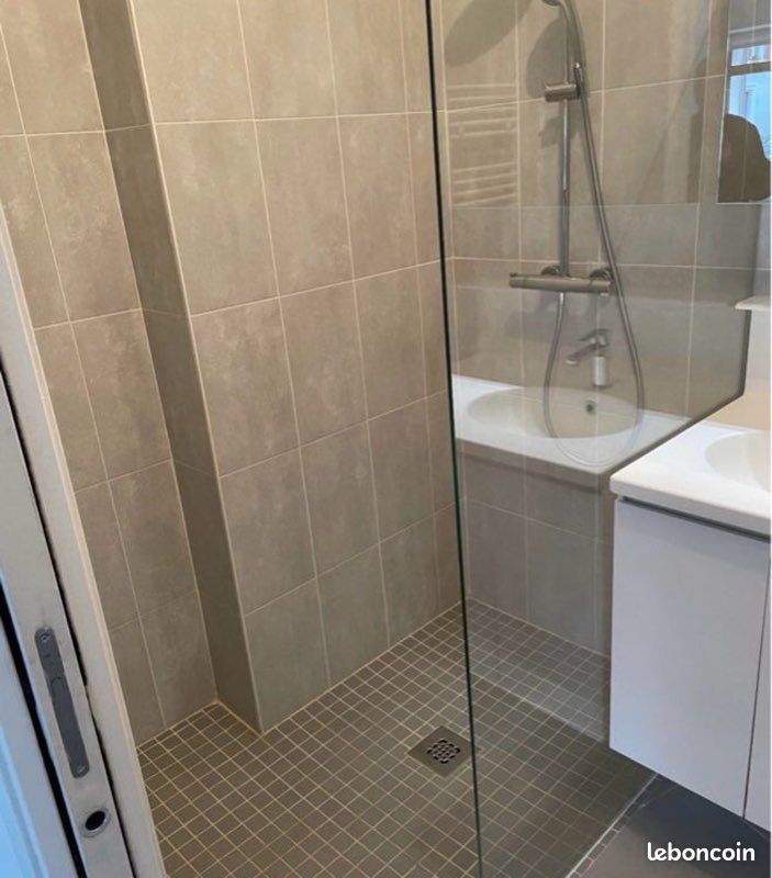 Appartement 1 pièce 25 m² · à Le Pont-de-Beauvoisin · 25 m² · 420 €