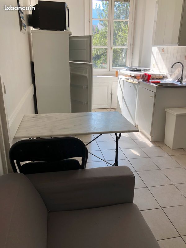 Appartement 3 pièces 55 m² · à Grenoble · 55 m² · 800 €