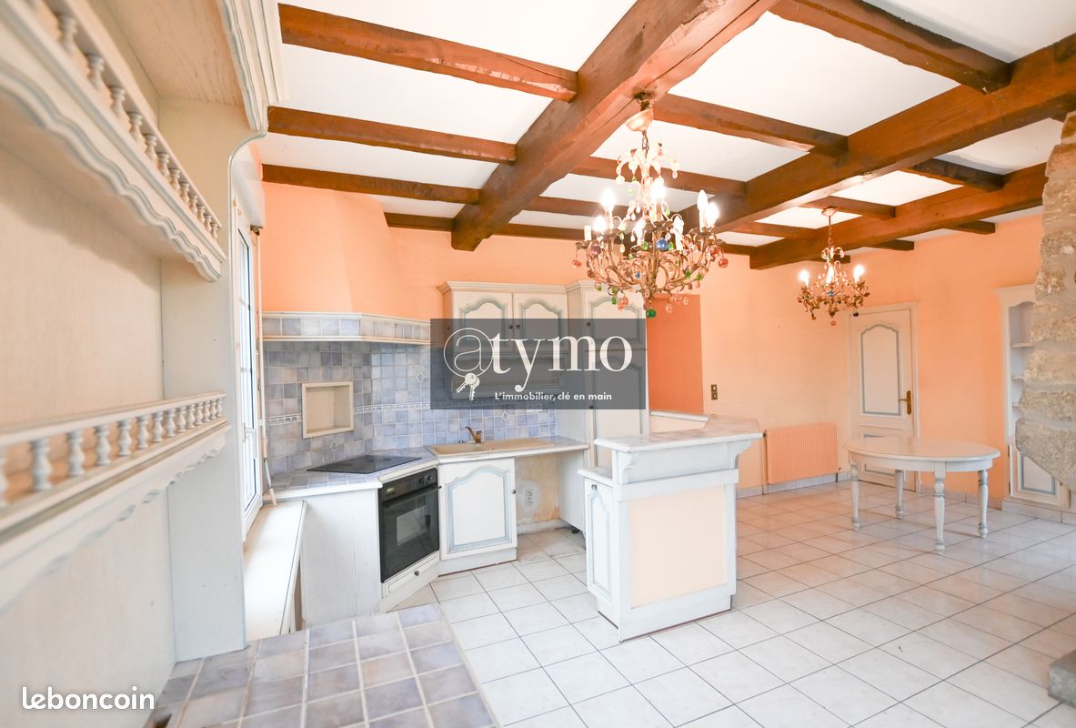 Maison 6 pièces 166 m² · à Pleyber-Christ · 166 m² · 237 000 €