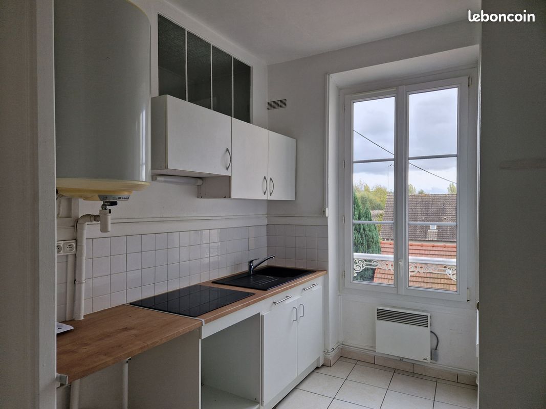 Appartement a louer etampes - 1 pièce(s) - 34 m2 - Surfyn