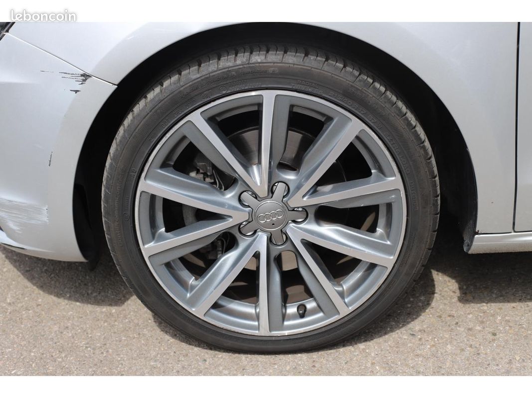 AUDI A1 1.4 TFSI - 122 - BV S-tronic - Start/Stop BERLINE Attraction PHASE 1 (image 12)