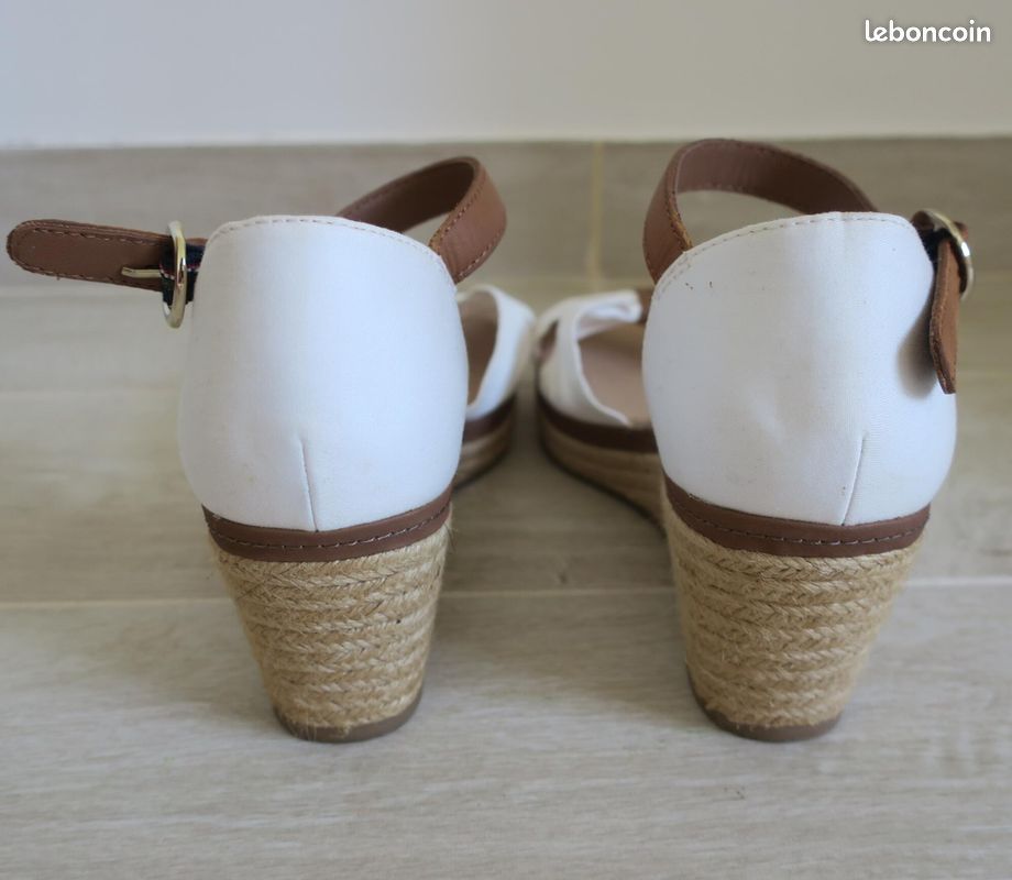 Sandales NEUVES compensées espadrilles écru cuir fauve Tommy Hilfiger (image 7)